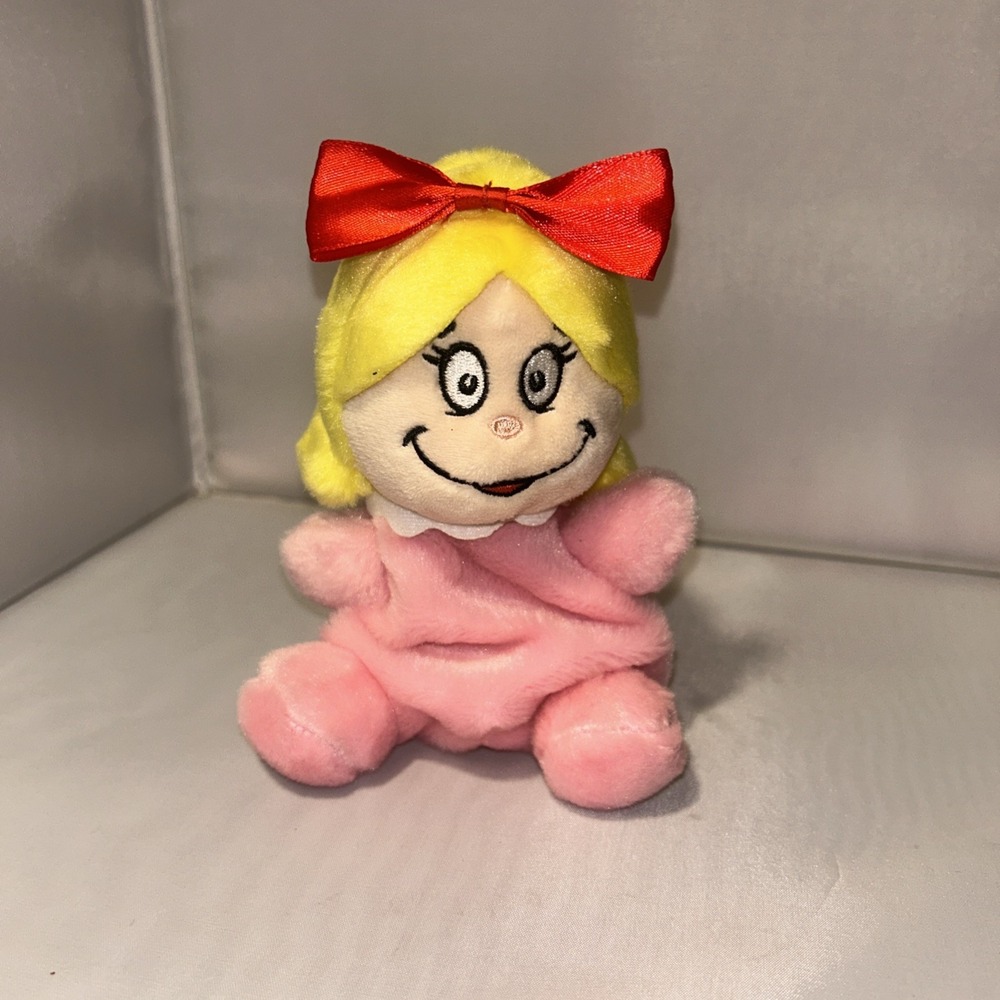 Aurora Whimsical Dr. Seuss Cindy-Lou Palm Pals Stuffed Animal - Pink 5 Inches
